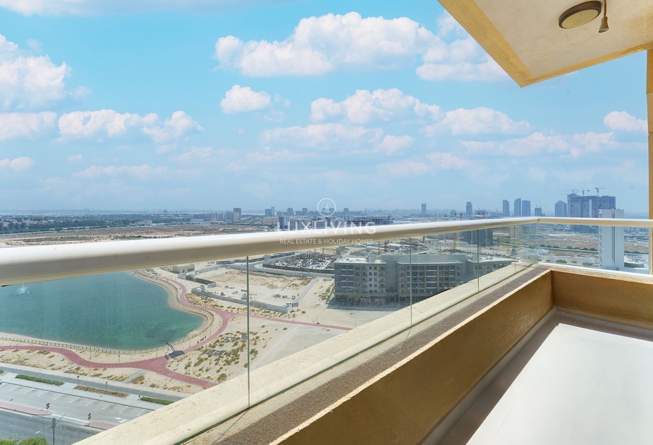Lakeside Residence Tower B Image