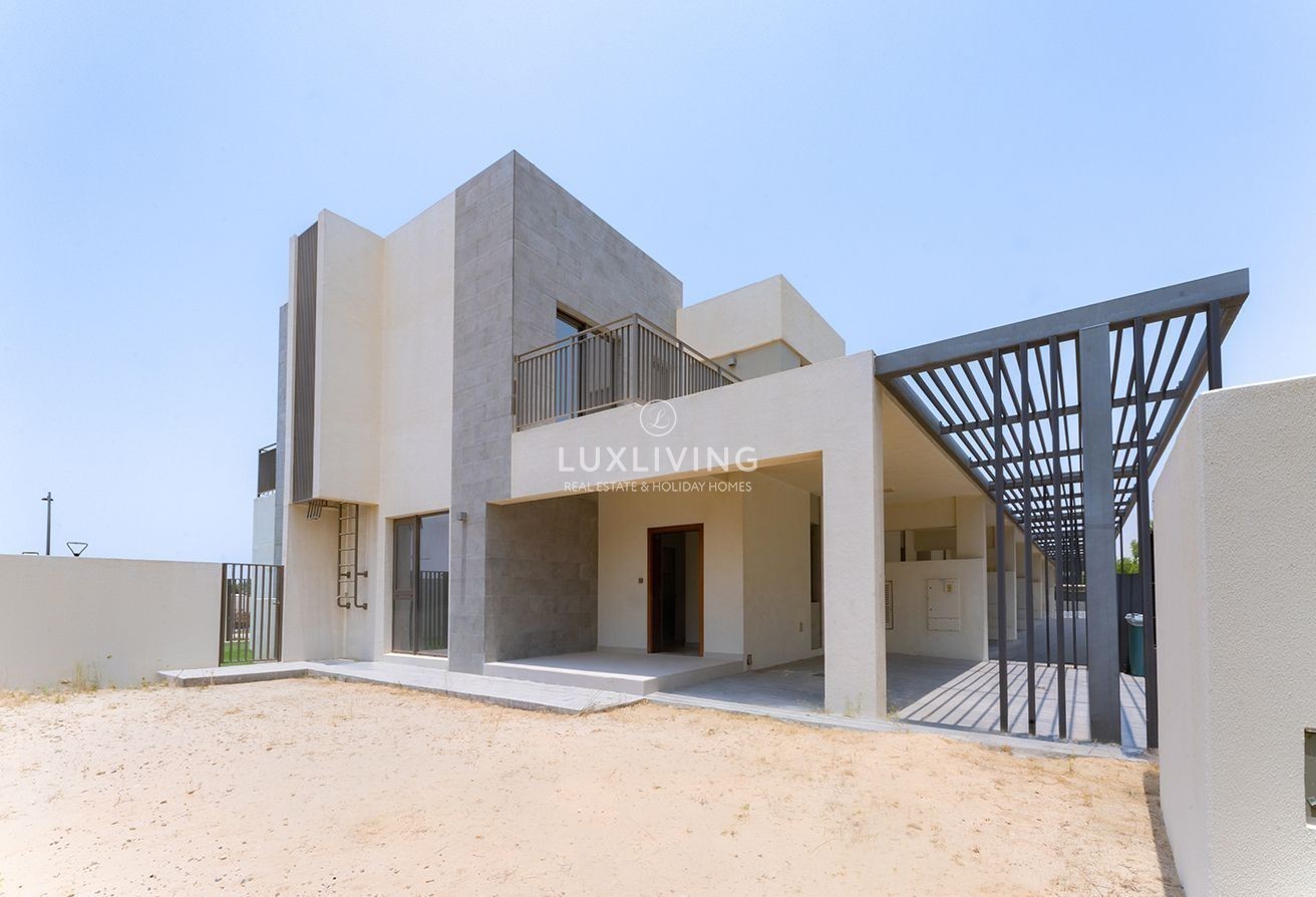 EMAAR South Expo Golf Villas 3 Image