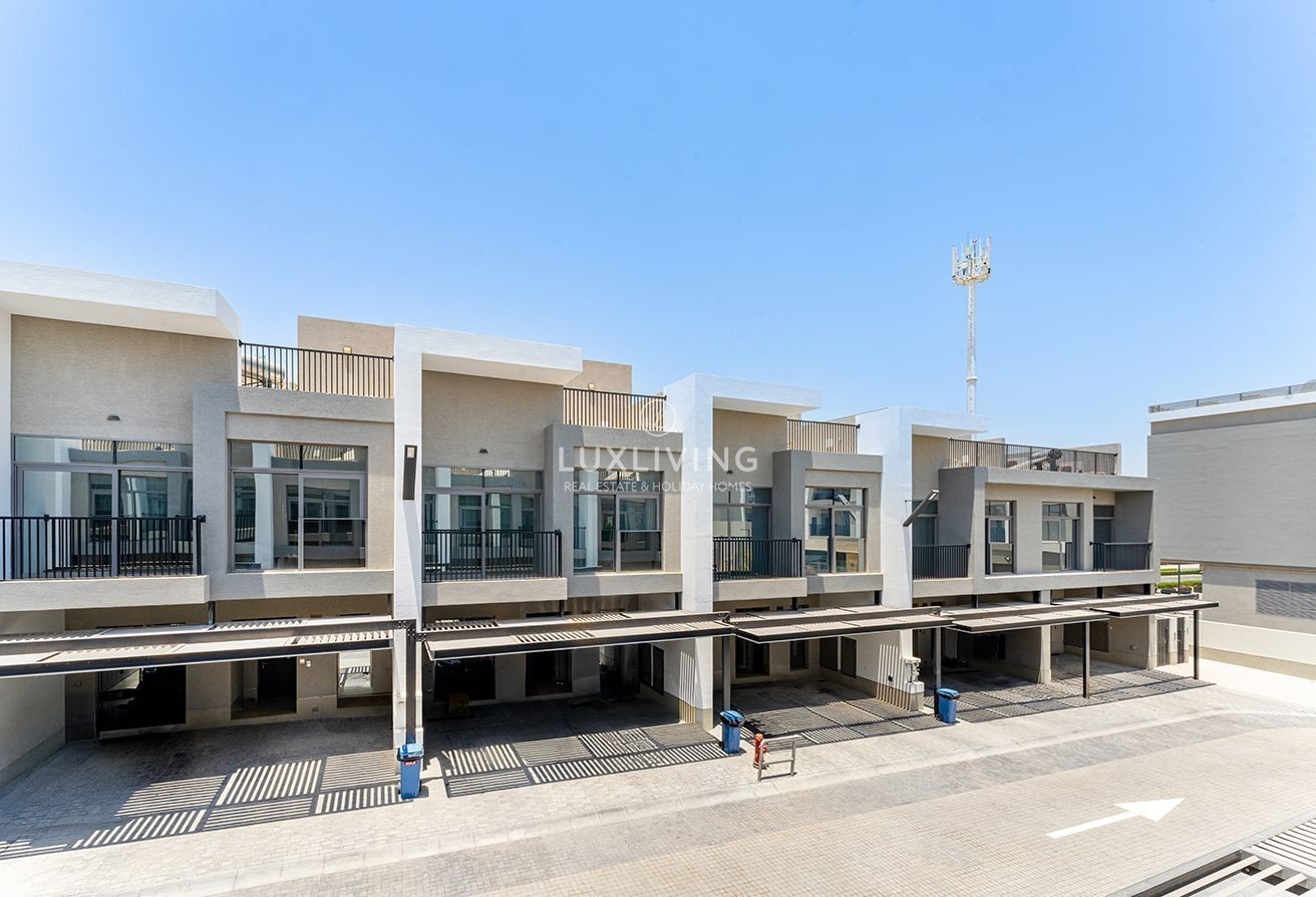 Liwan 180 Degrees Villas Image