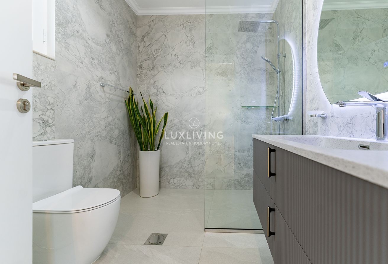 Garden Homes Frond C Image