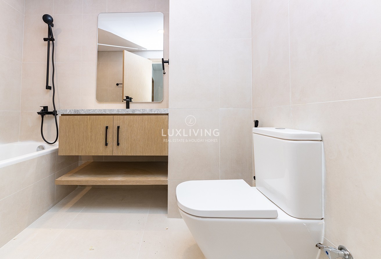 Villanova La Rosa Image