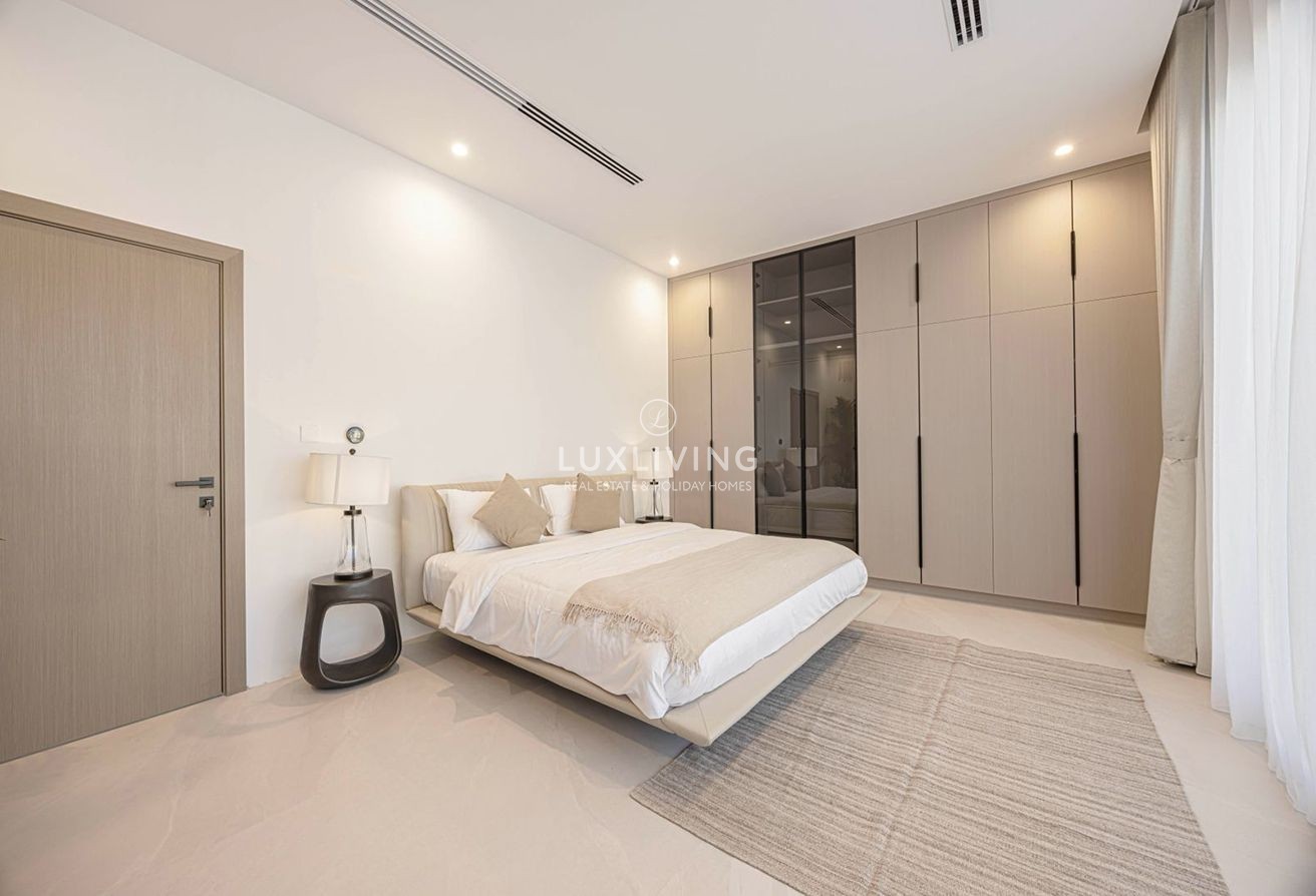 Signature Villas Frond K Image