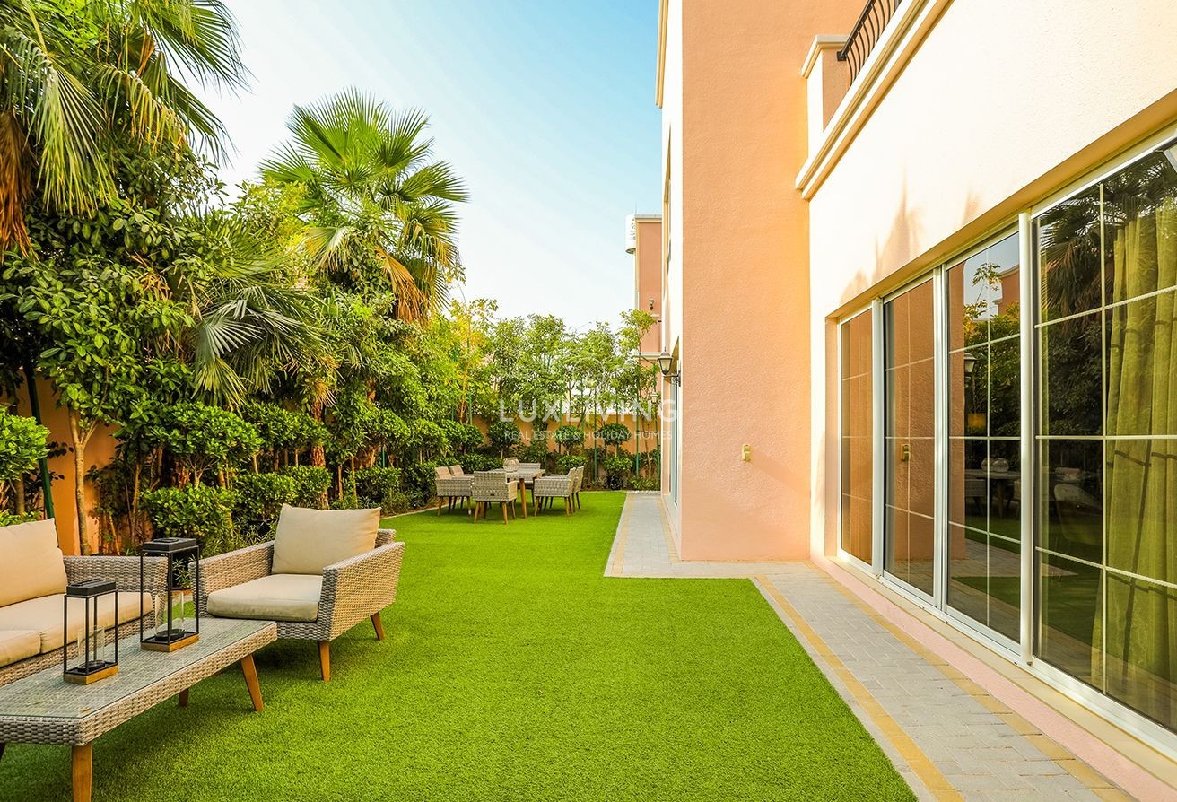 Nad Al Sheba 3 Villas Image