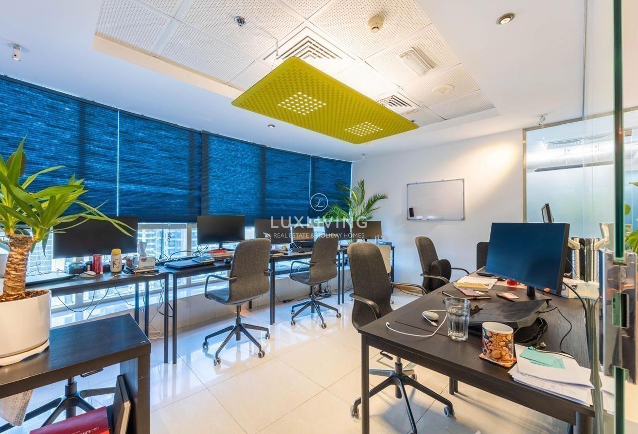 JLT Cluster T Fortune Executive Image