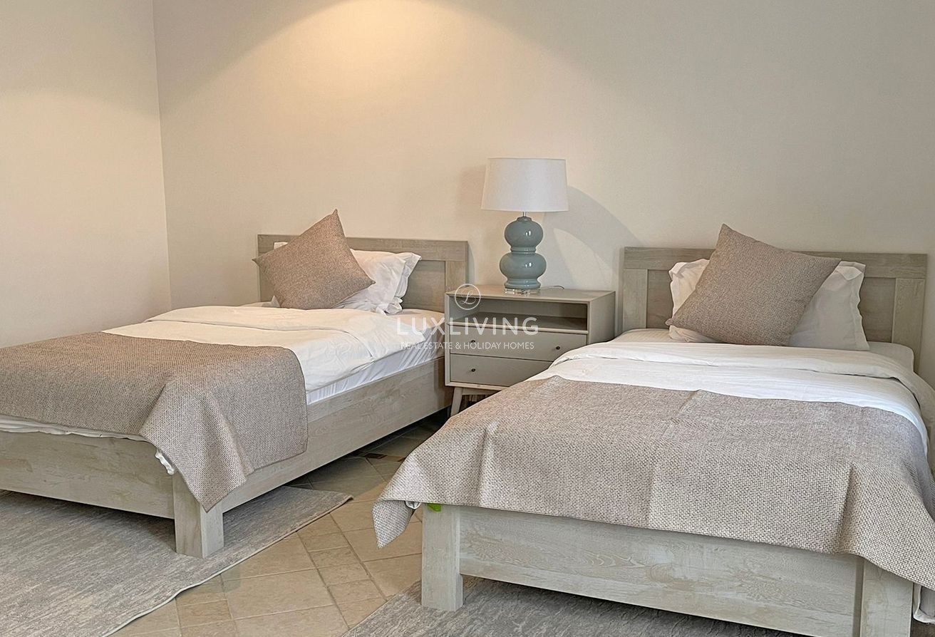 Garden Homes Frond E Image