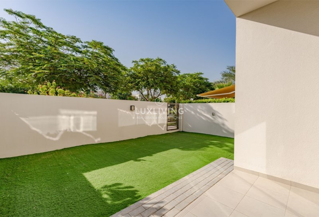 Reem Community  Image