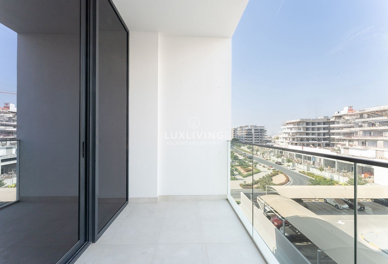 Avelon Boulevard  Image