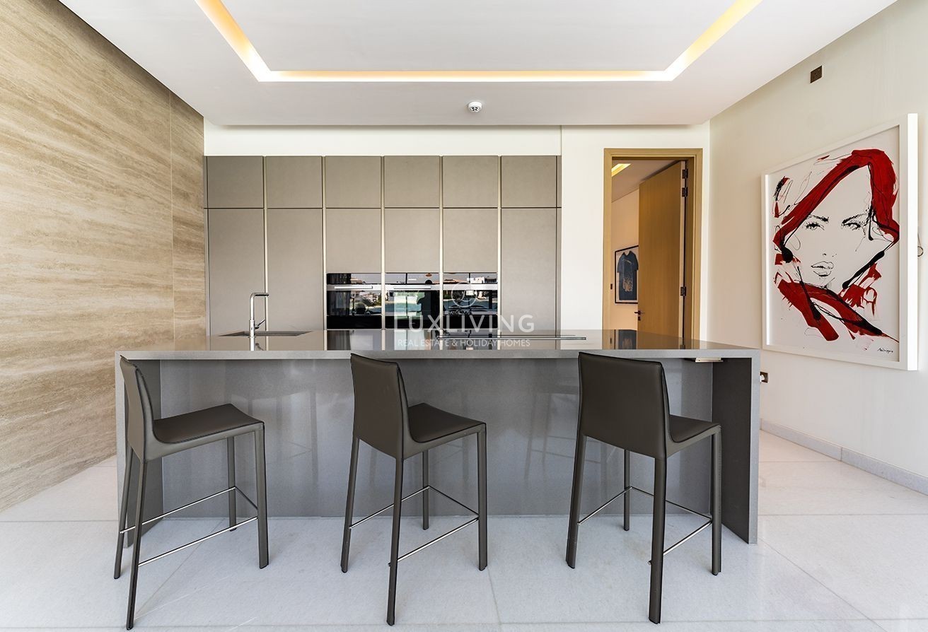 Signature Villas Frond G Image