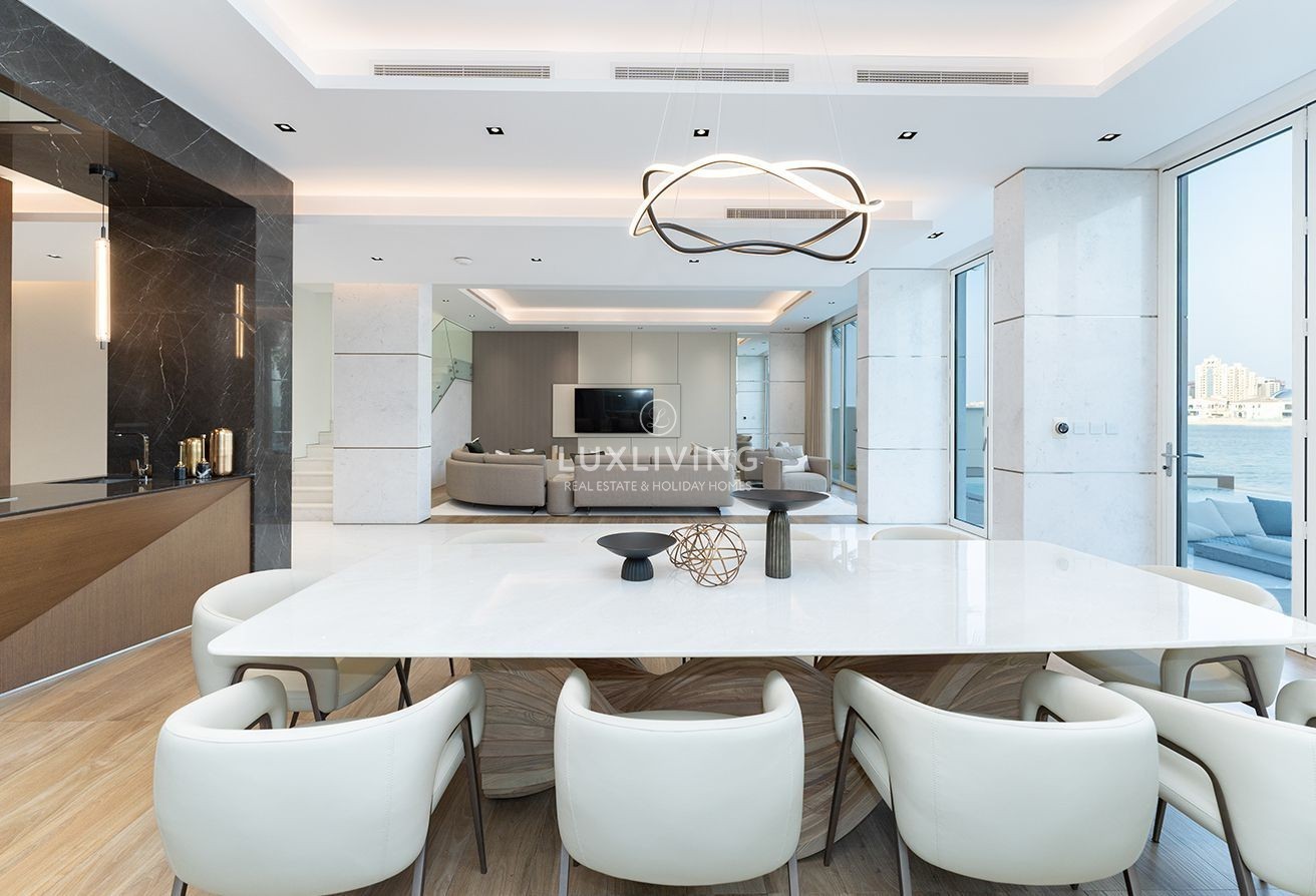 Signature Villas Frond N Image