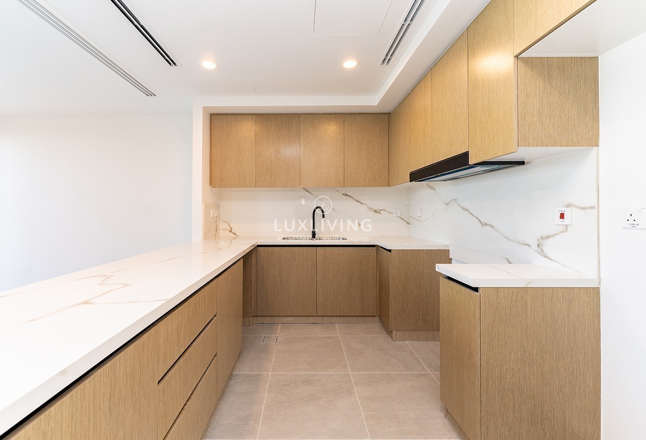 Villanova La Rosa Image