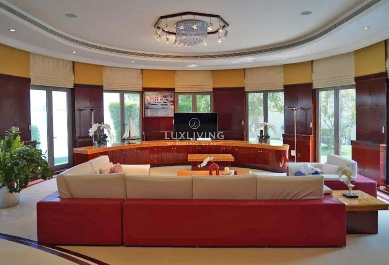 Signature Villas Frond B Image