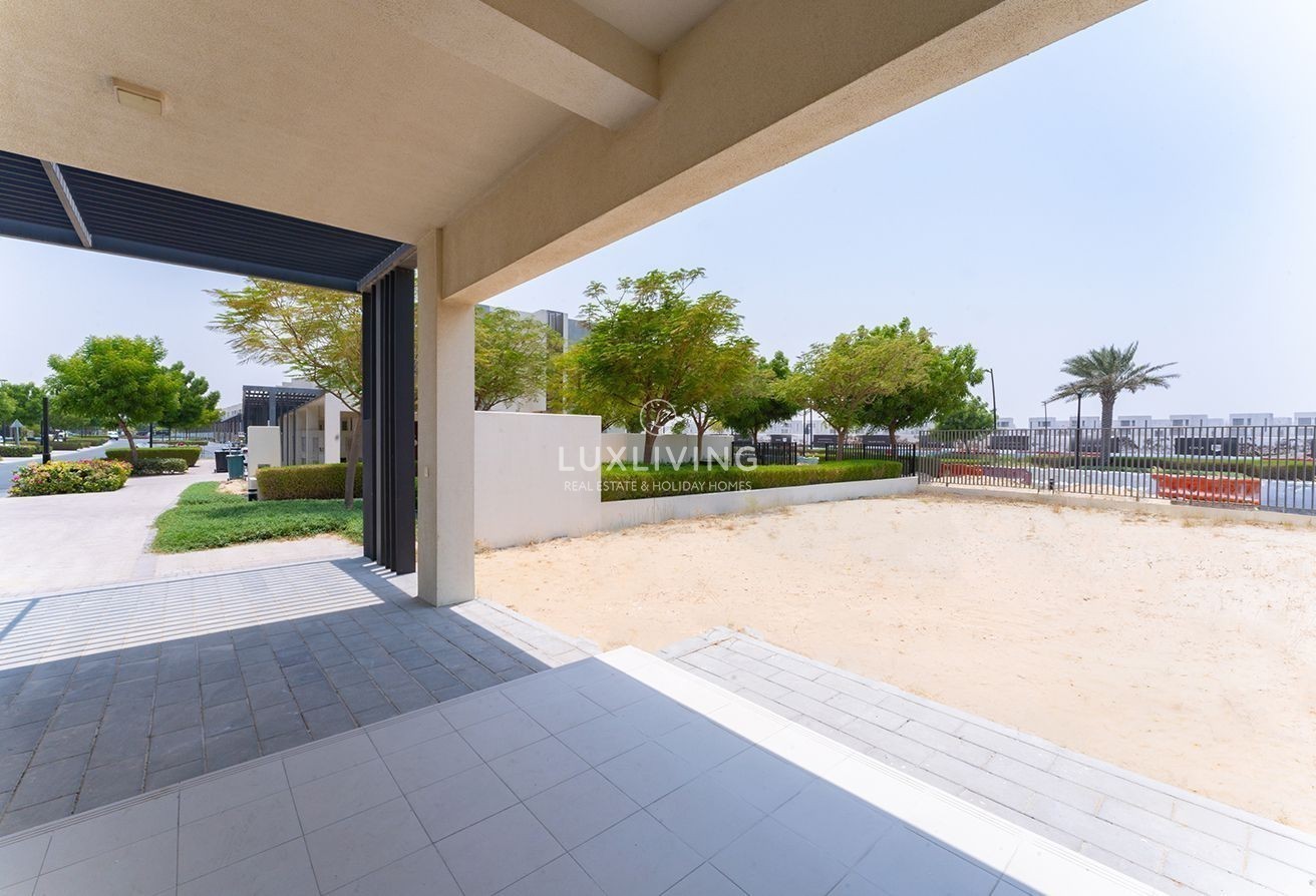 EMAAR South Expo Golf Villas 3 Image