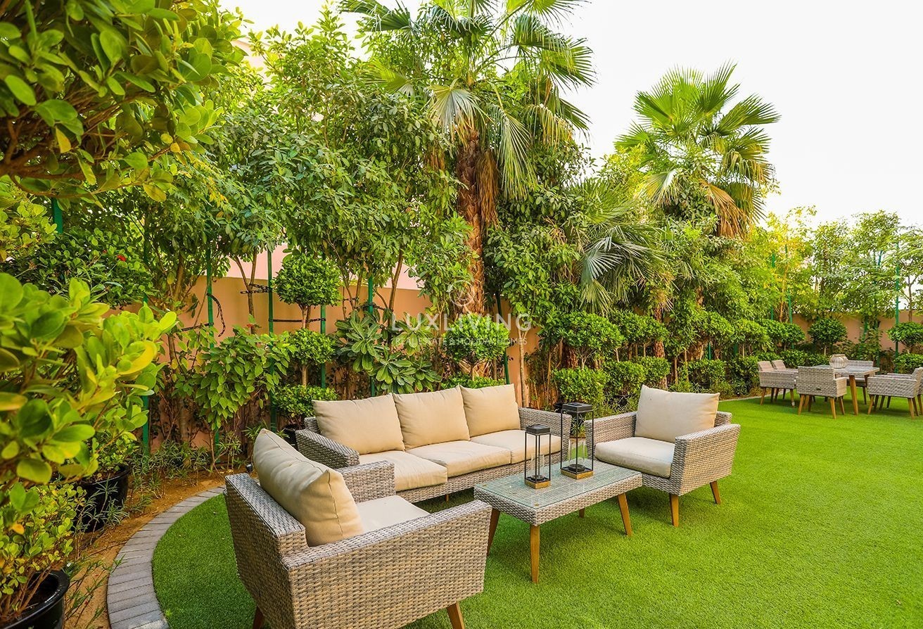 Nad Al Sheba 3 Villas Image