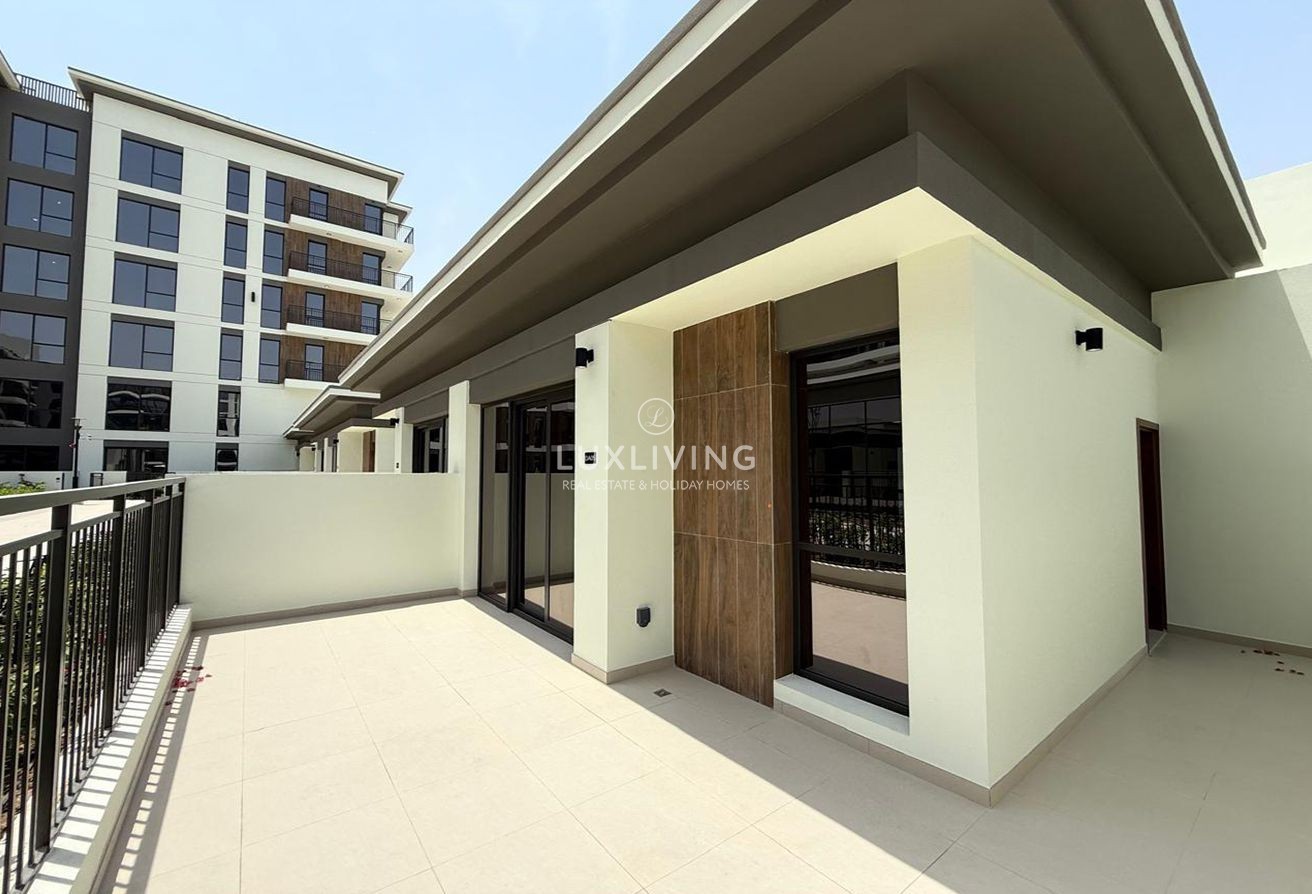 Holland Gardens  Image