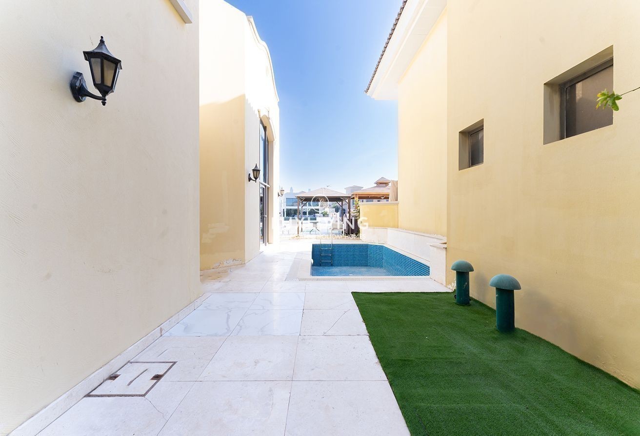 Garden Homes Frond L Image