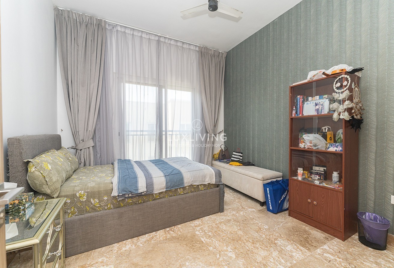 Villanova Amaranta 3 Image