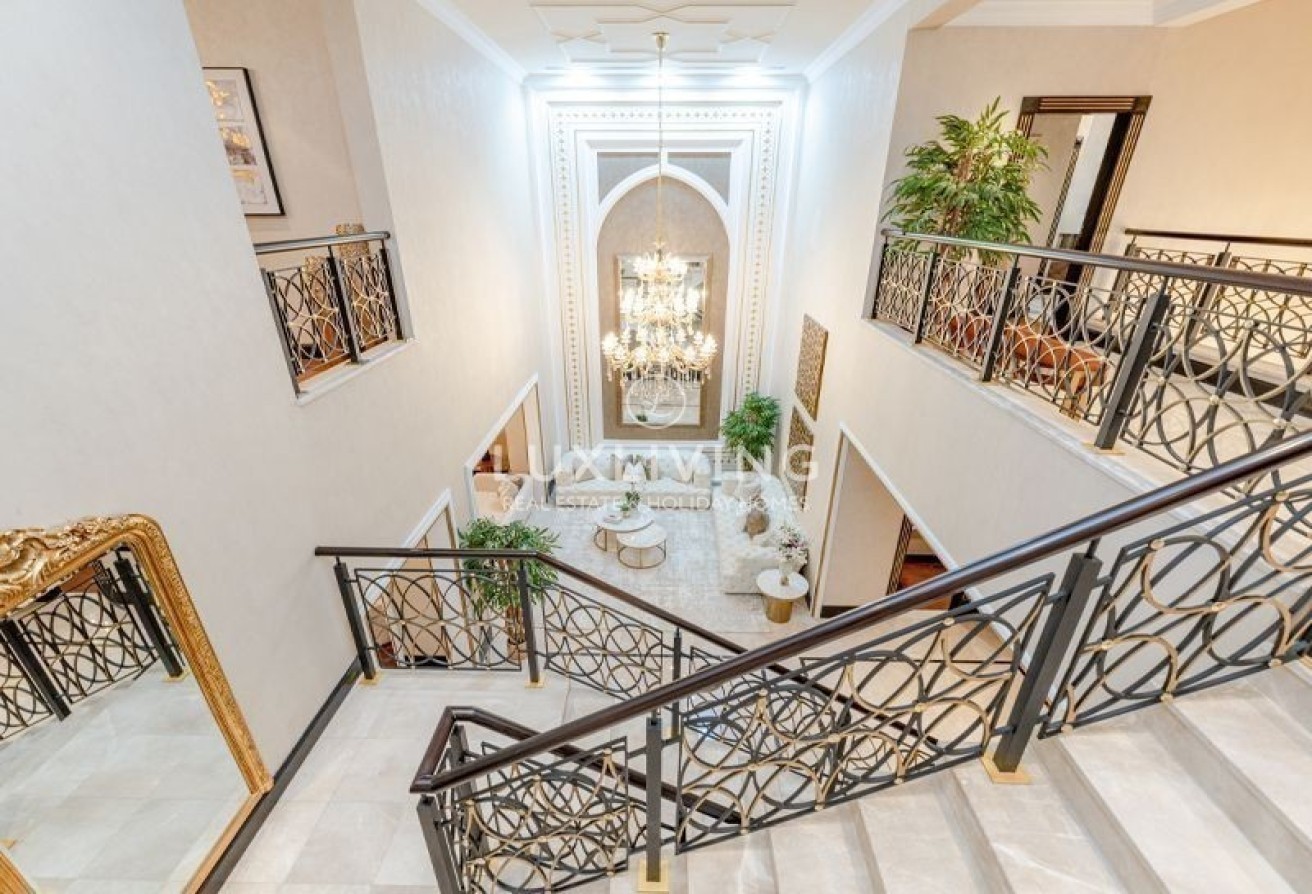 The Crescent Jumeirah Zabeel Saray Image