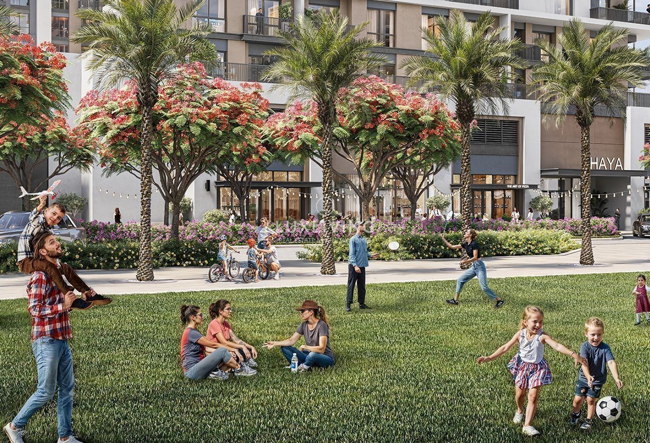 Haya On The Park  Image