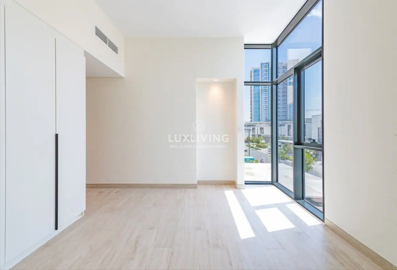 Murooj Al Furjan  Image