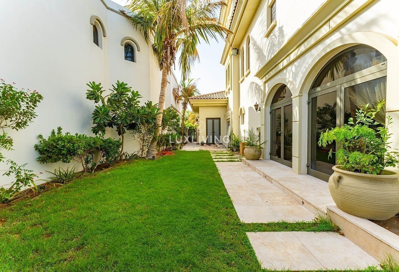 Garden Homes Frond M Image