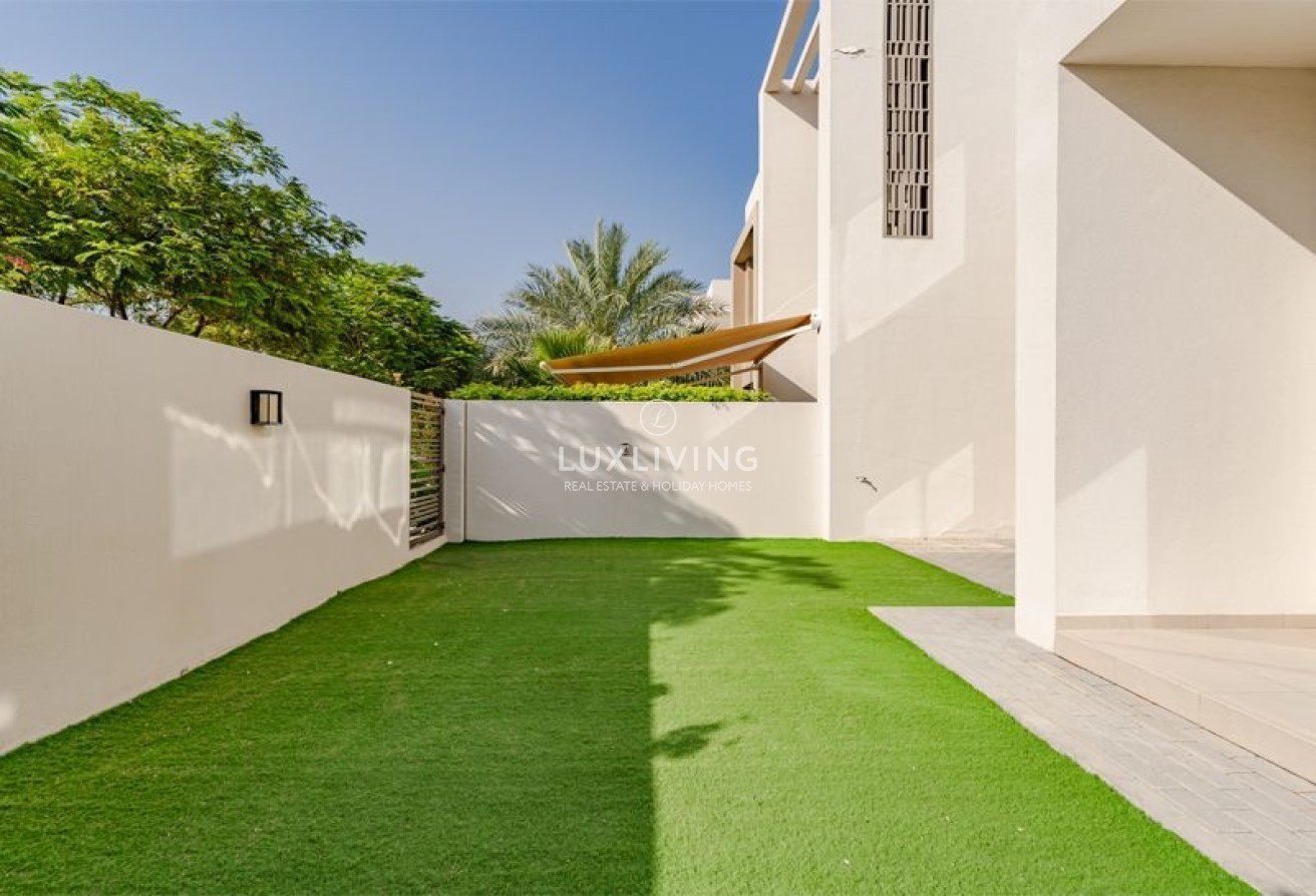 Reem Community  Image