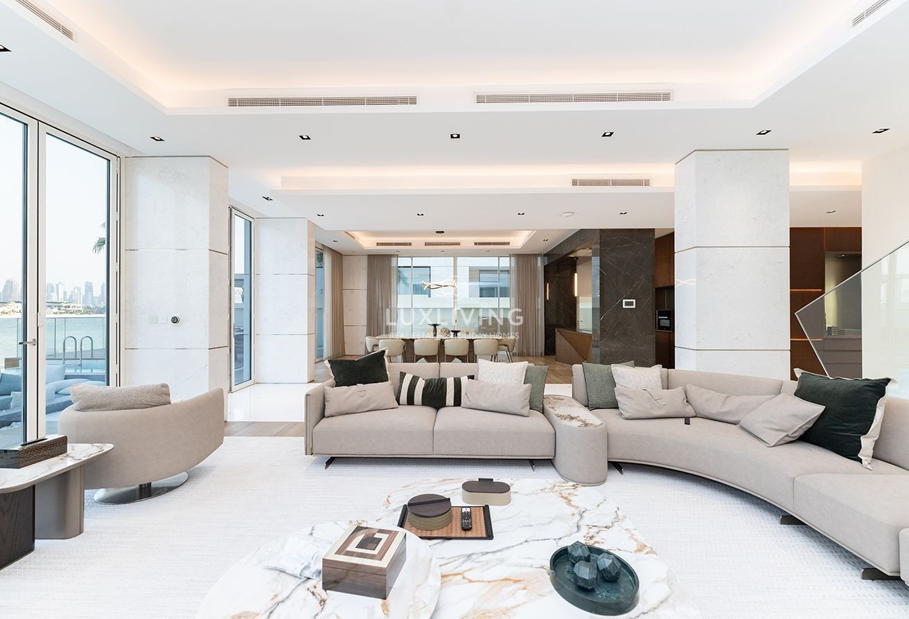 Signature Villas Frond N Image