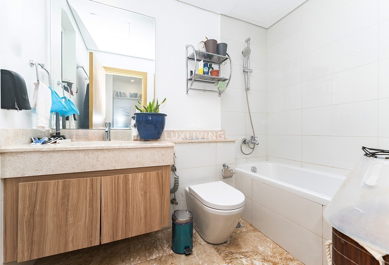 Villanova Amaranta 3 Image