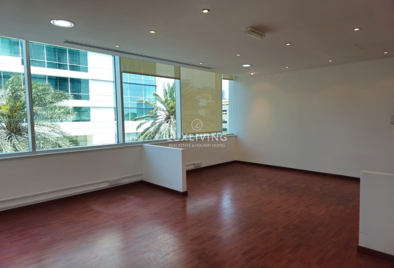 Emaar Business Park Building 2 Image