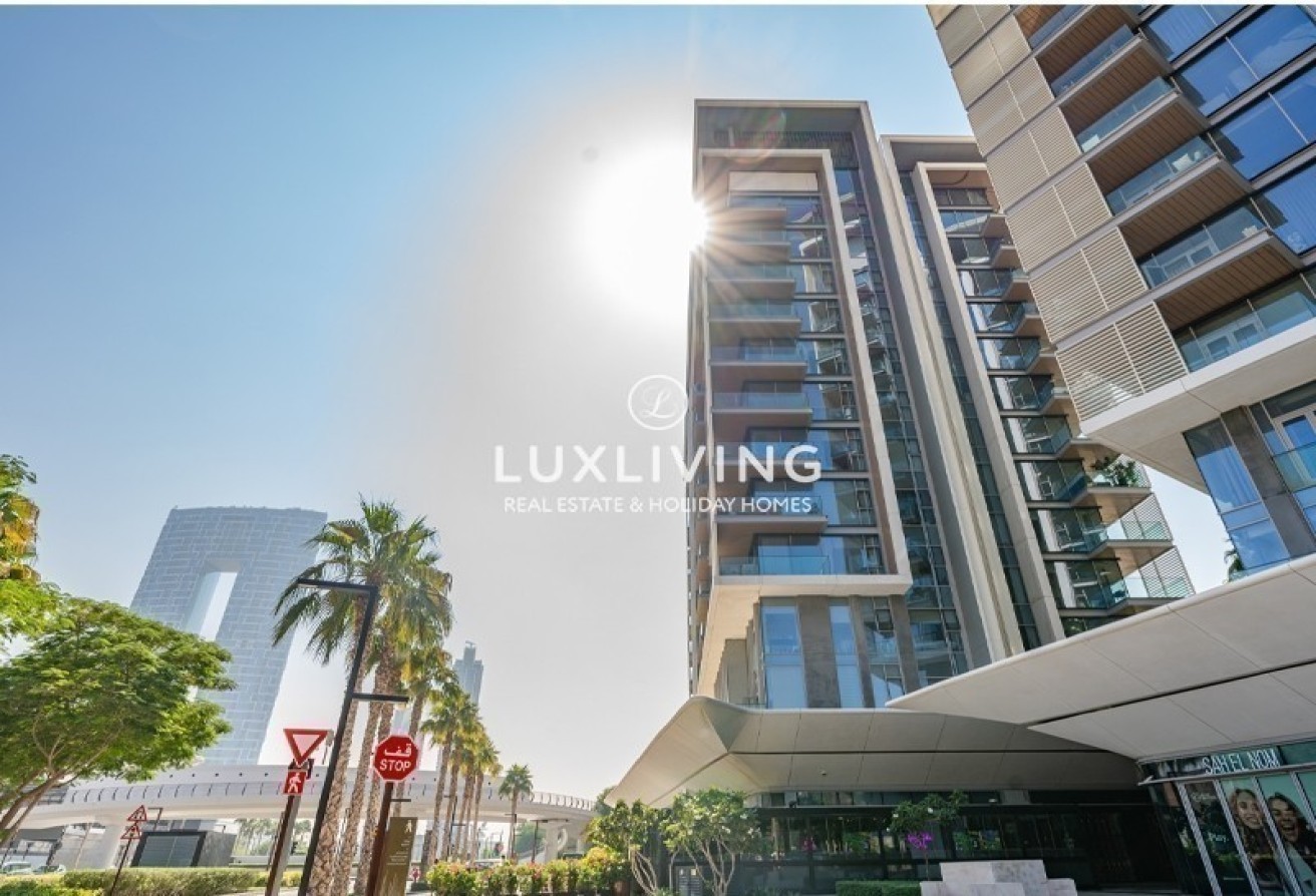 Bluewaters Residences Apartment Building 7 Image