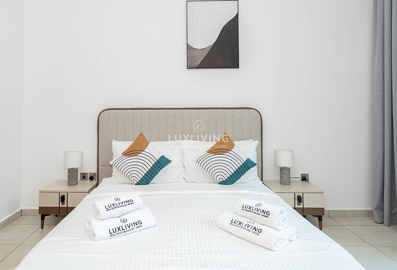 Marina Residences 5 Image