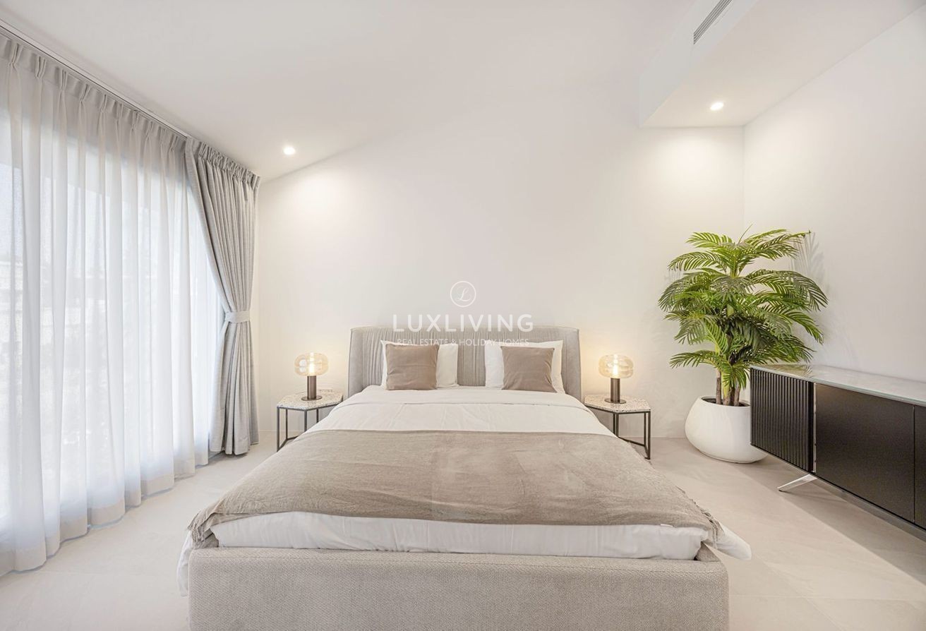 Signature Villas Frond K Image