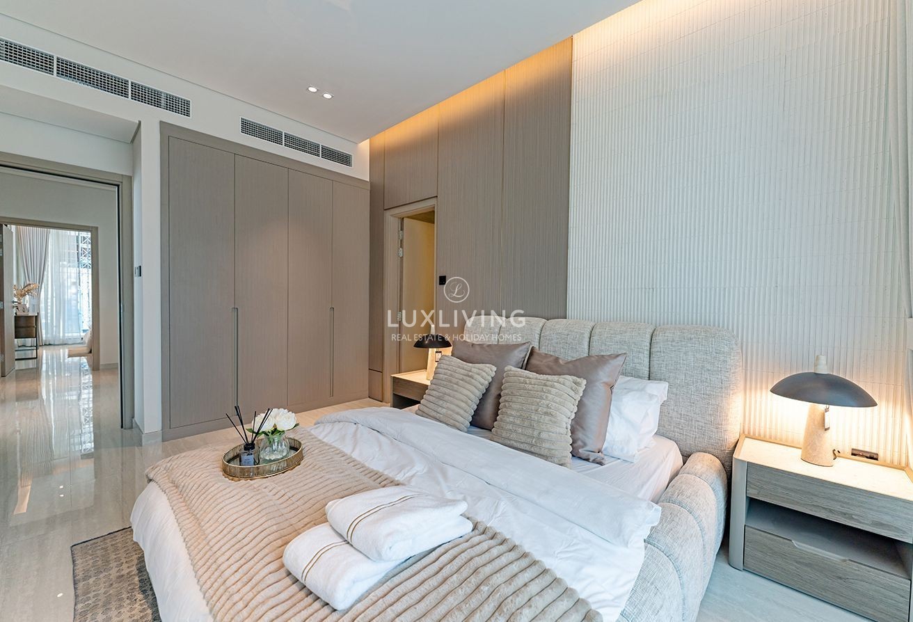 The Veranda Collection 1  Image