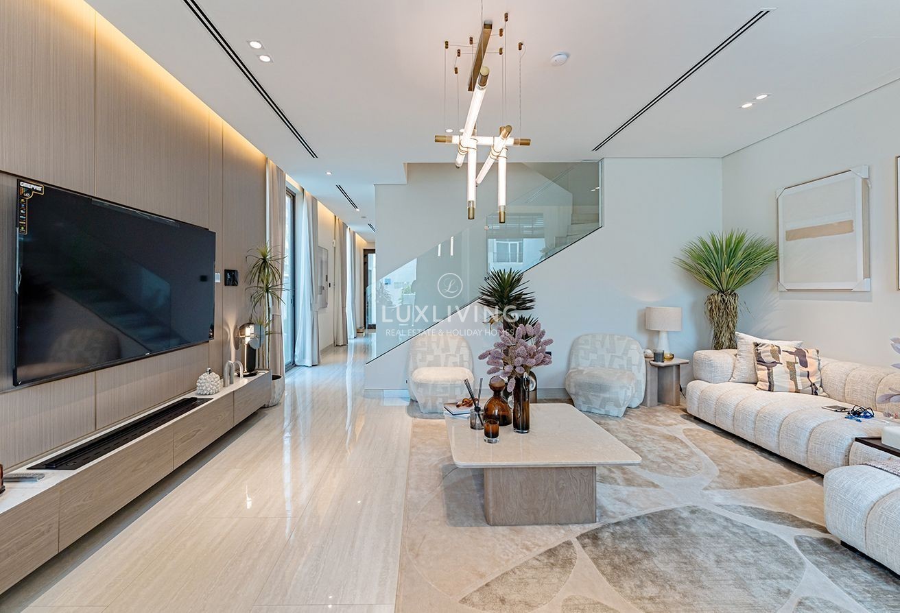 The Veranda Collection 1  Image