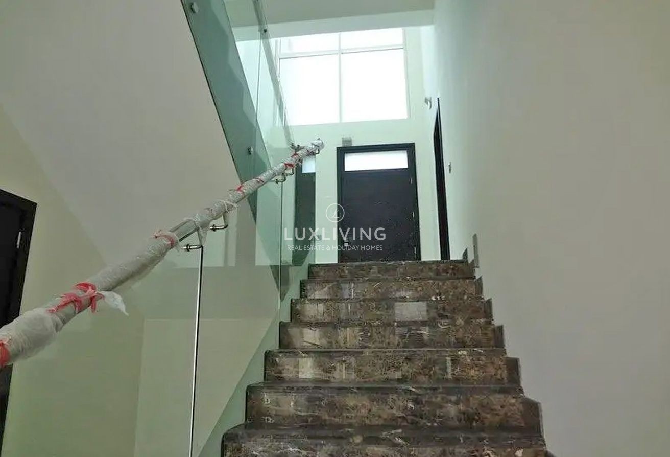 Large Slide 6