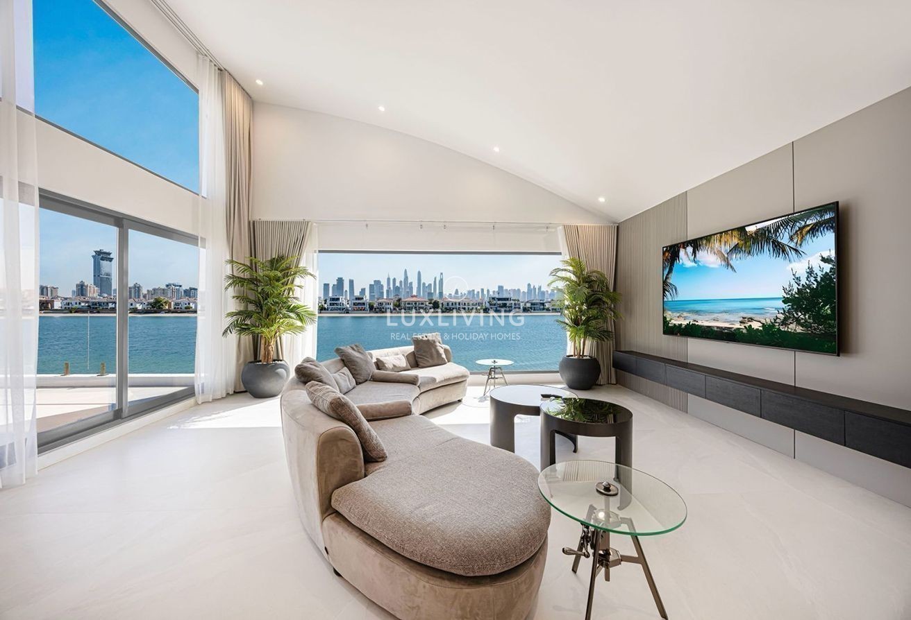 Signature Villas Frond K Image