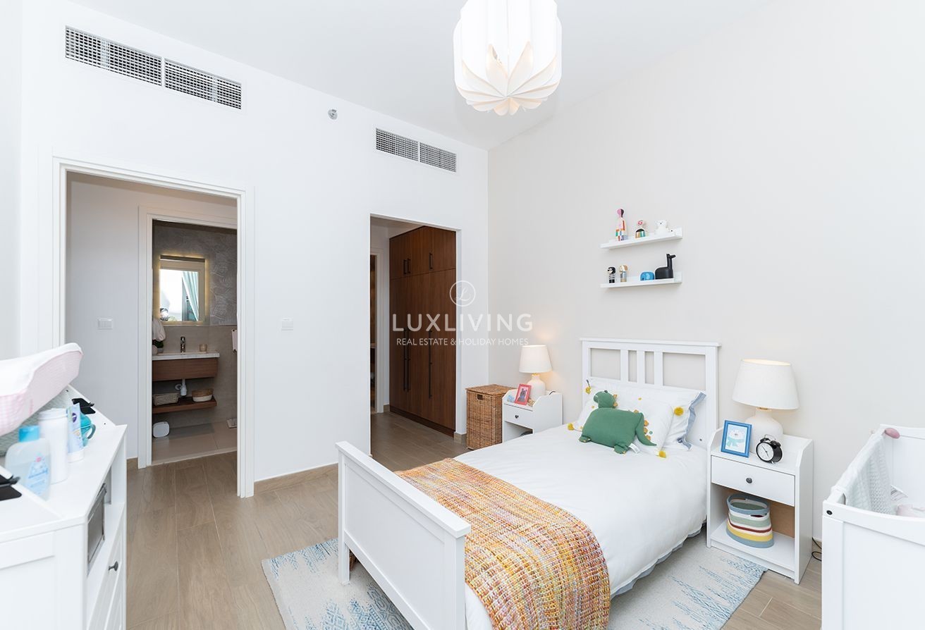 Ayala on the Park  Image