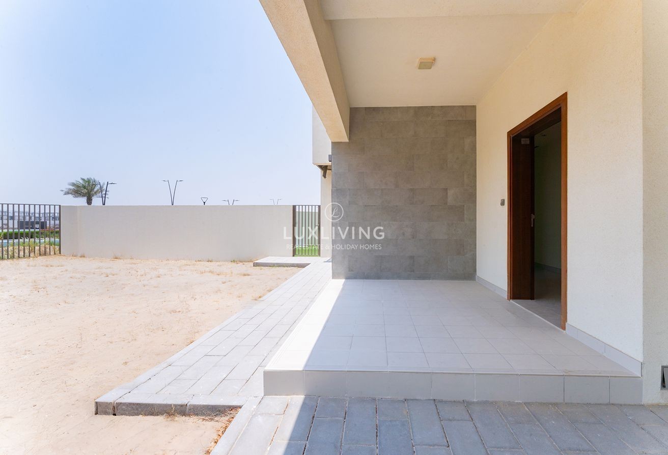 EMAAR South Expo Golf Villas 3 Image