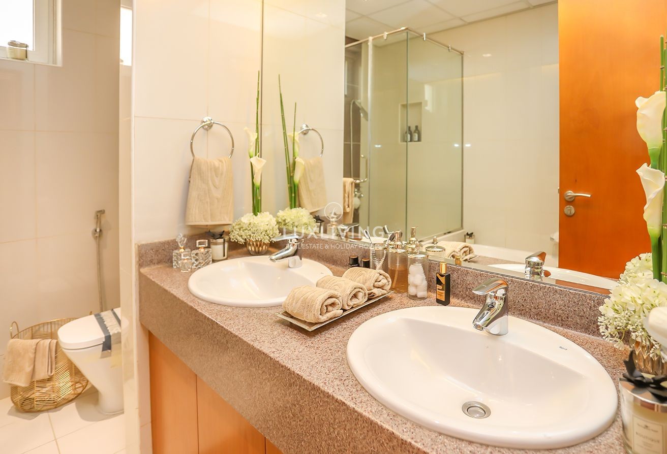 Nad Al Sheba 3 Villas Image