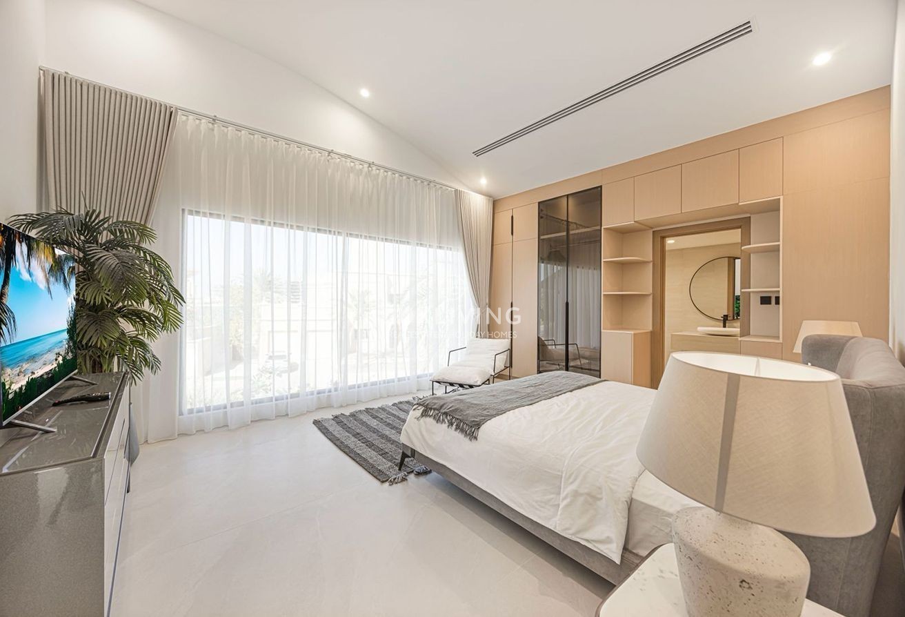 Signature Villas Frond K Image