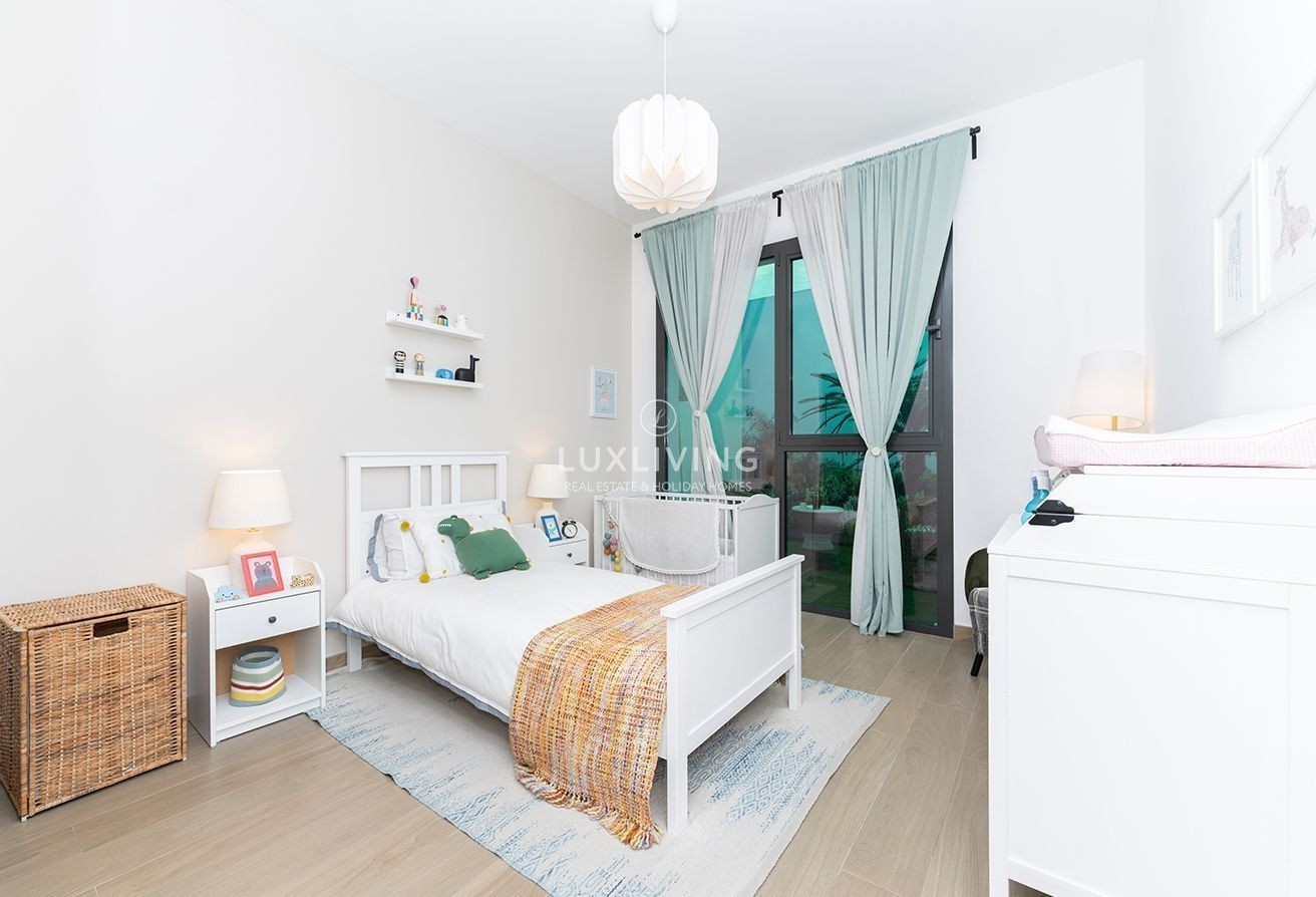 Ayala on the Park  Image