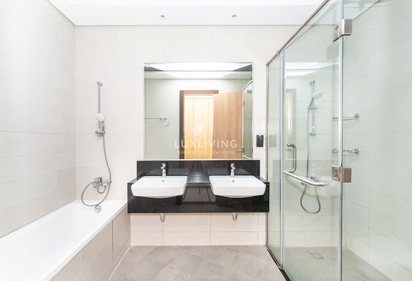 Liwan 180 Degrees Villas Image