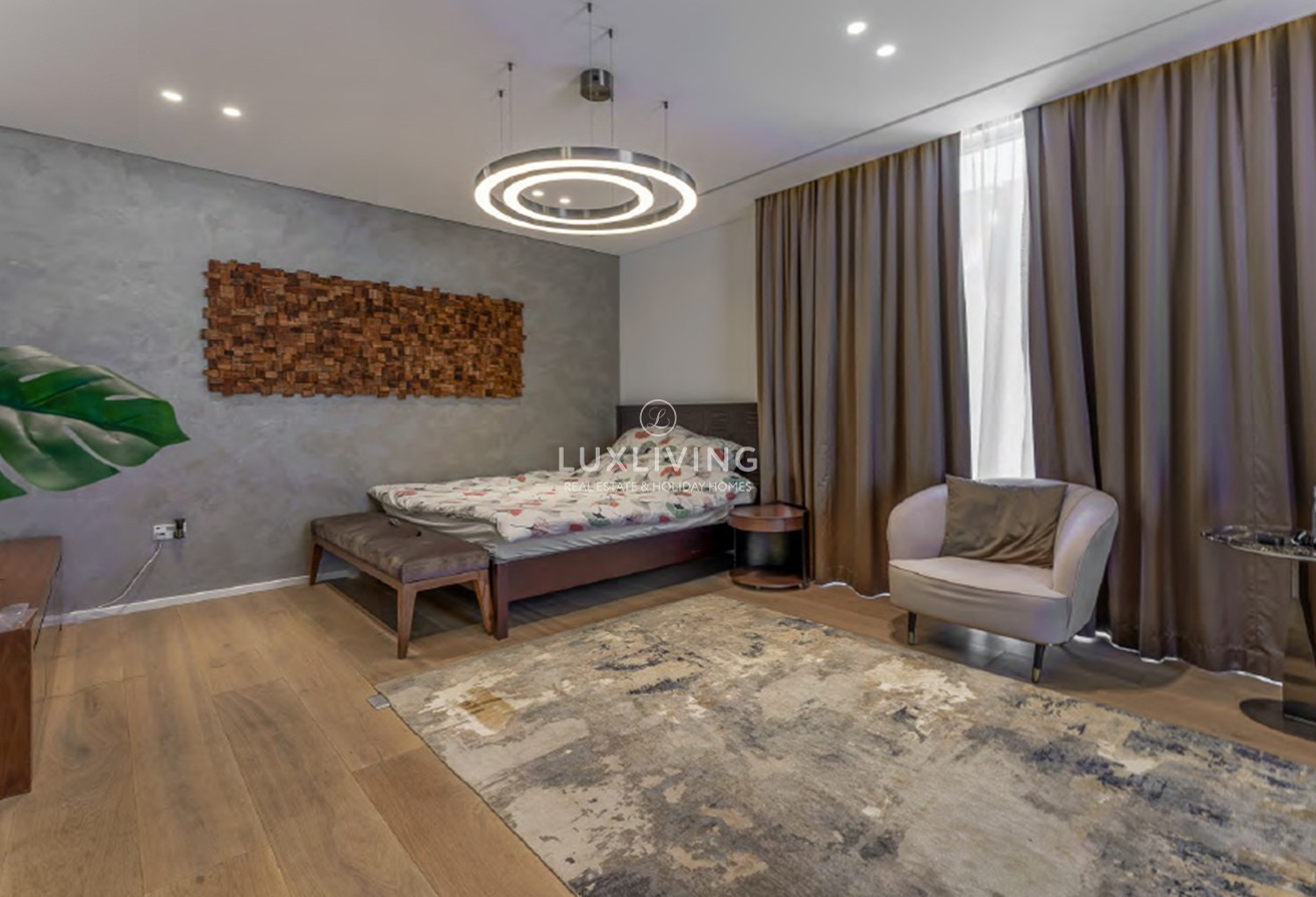 Signature Villas Frond D Image