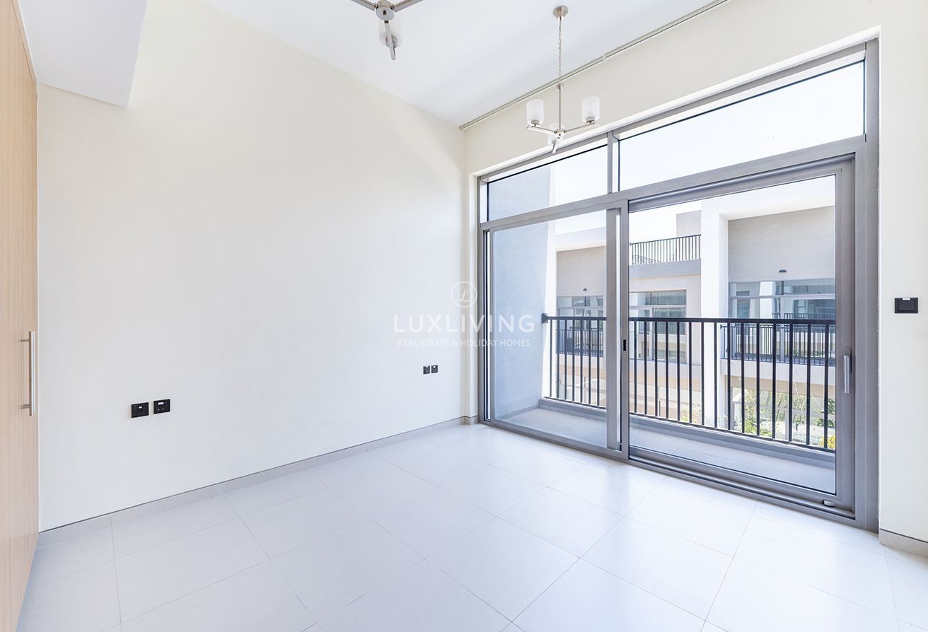Liwan 180 Degrees Villas Image