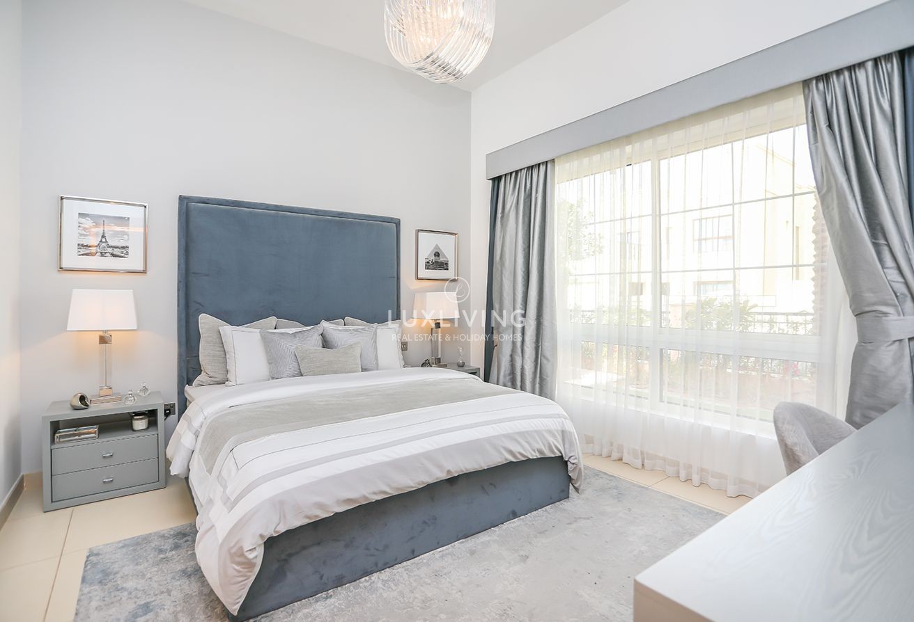 Nad Al Sheba 3 Villas Image