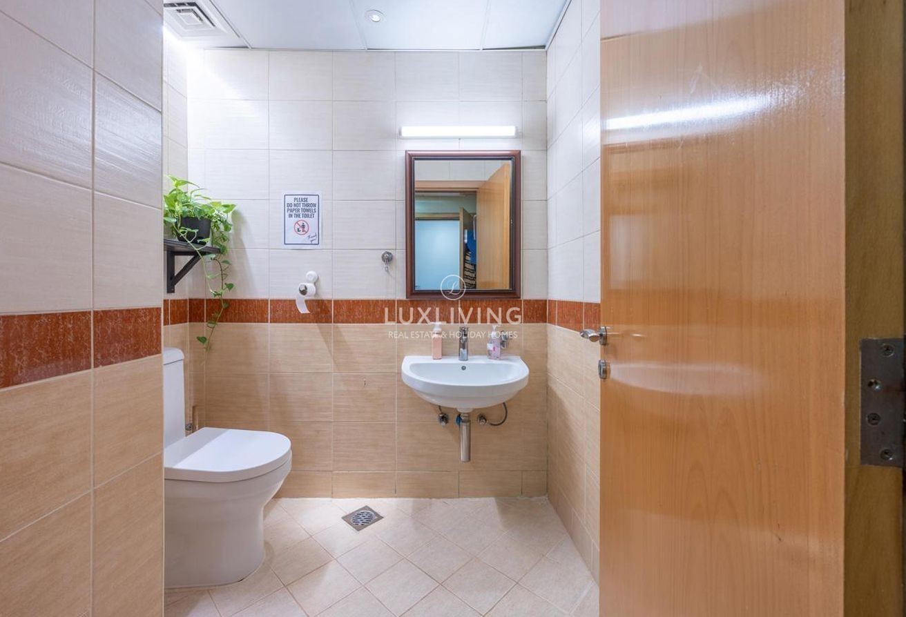 JLT Cluster T Fortune Executive Image