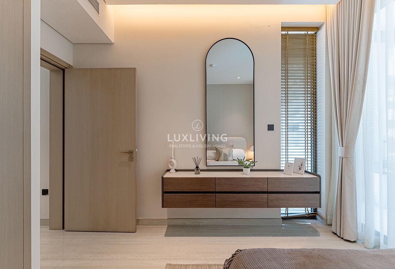 The Veranda Collection 1  Image