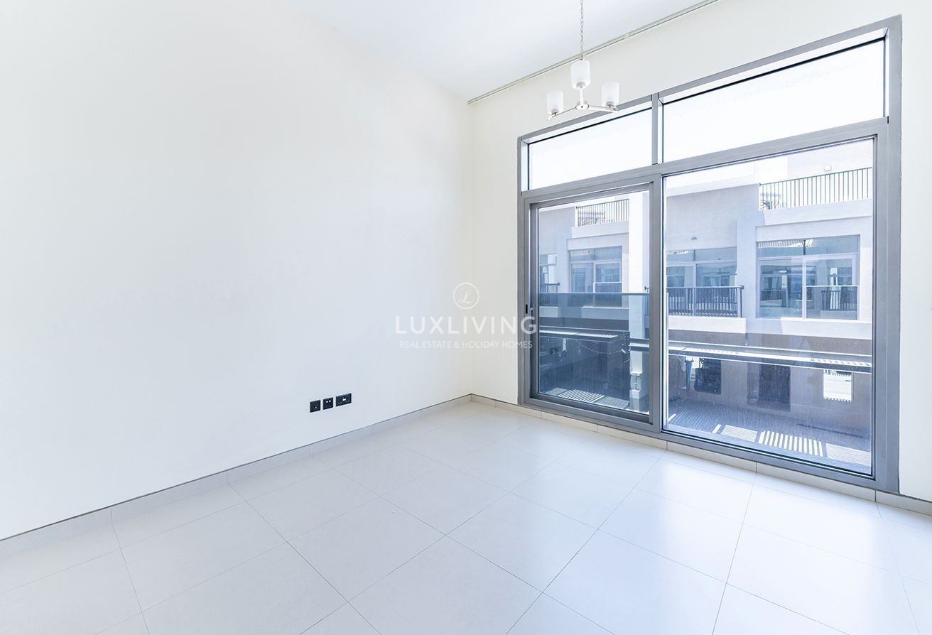Liwan 180 Degrees Villas Image