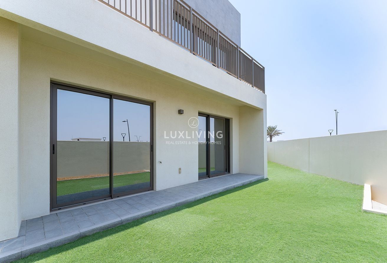EMAAR South Expo Golf Villas 3 Image