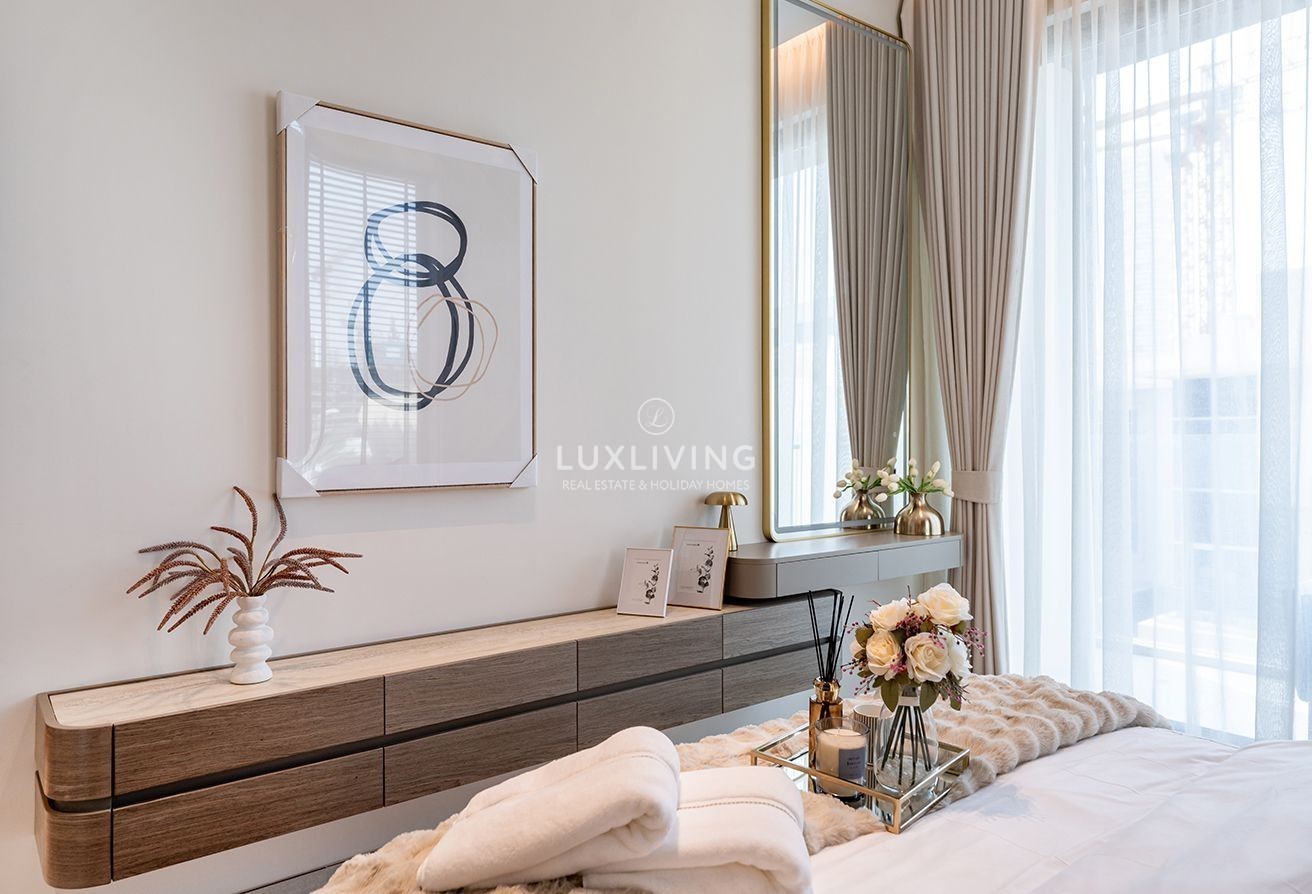The Veranda Collection 1  Image