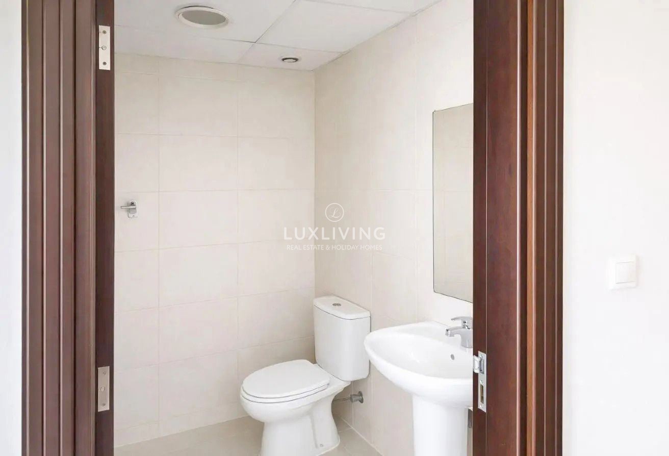 Elite Sports Residence 6 Image